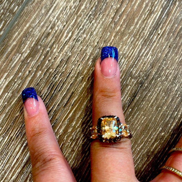 Vanna K for Bella Luce Beautiful Ring - Picture 1 of 9